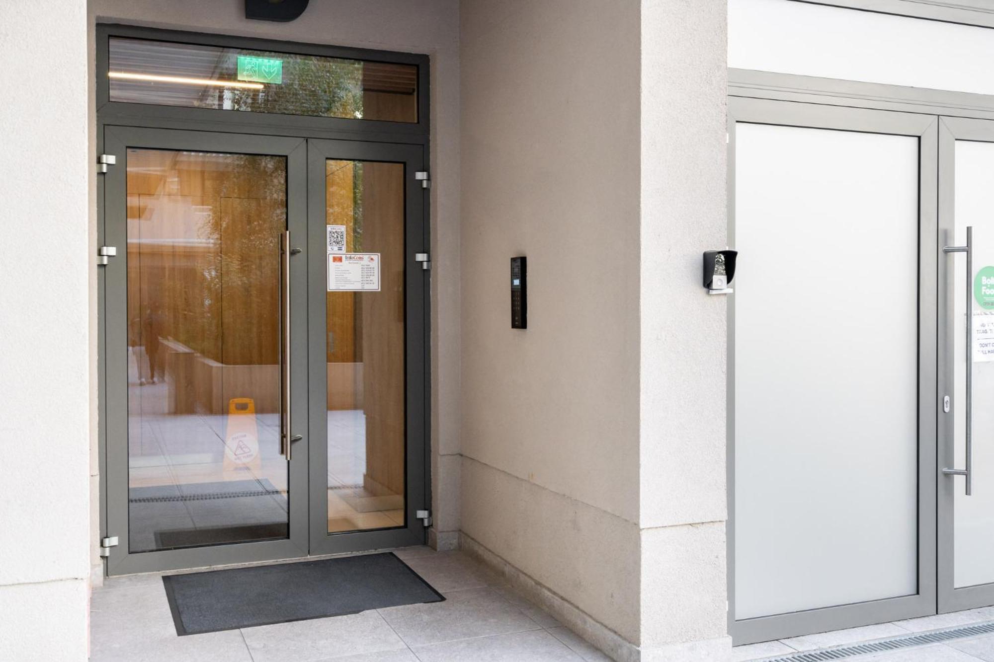 Zen Studios - Central Escape With Parking Bucareste Exterior foto